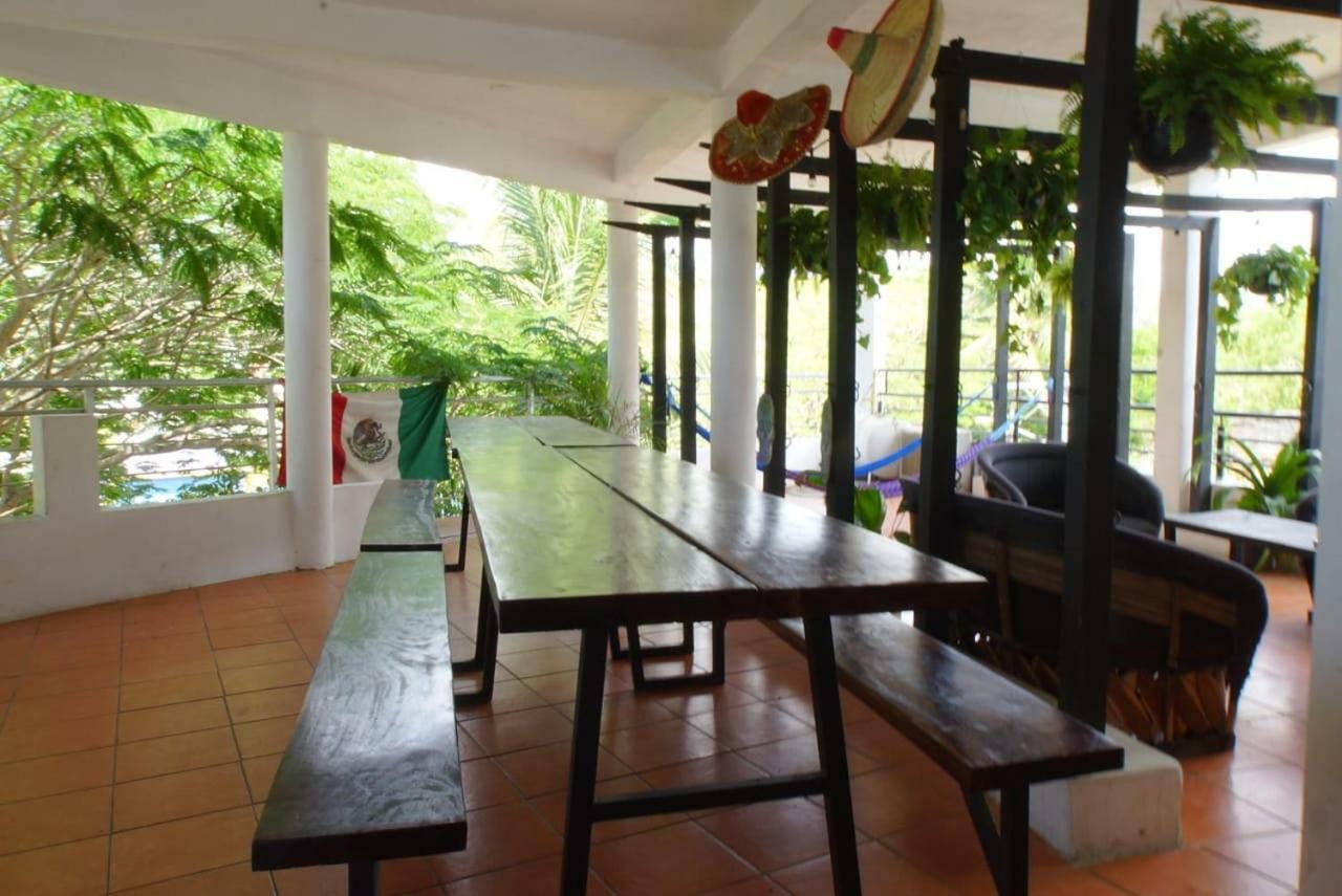 Lush Sayulita Hostel Exterior photo