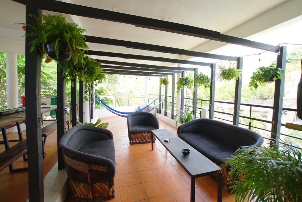 Lush Sayulita Hostel Exterior photo